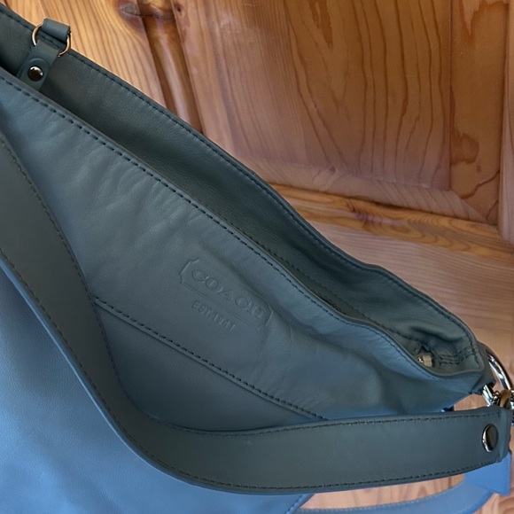 Coach Legacy Crossbody Bag | Sky Blue Leather | Vintage 2009 - Picture 9 of 16